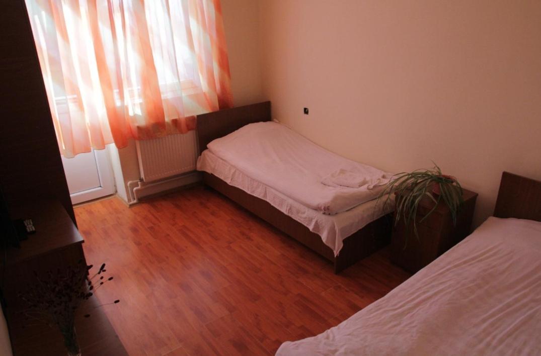 Tsalka Hotel Buitenkant foto
